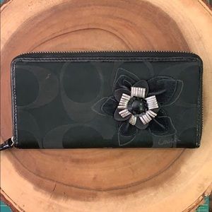 Coach zip wallet